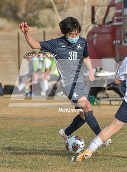 Thumbnail 2 in Santa Fe Prep vs Santa Fe photogallery.