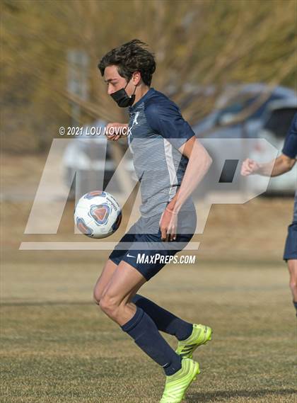 Thumbnail 2 in Santa Fe Prep vs Santa Fe photogallery.