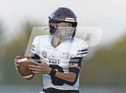Thumbnail 1 in Belleville West @ Fort Zumwalt West photogallery.