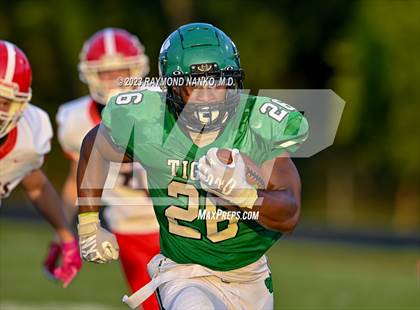 Thumbnail 3 in Frankton v Yorktown (Scrimmage) photogallery.