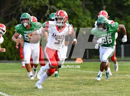 Thumbnail 2 in Frankton v Yorktown (Scrimmage) photogallery.