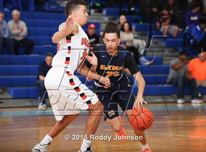 Thumbnail 1 in McKinney vs. La Porte (McDonald's Texas Invitational) photogallery.