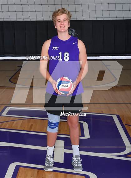 Thumbnail 2 in Northwest Christian - Team Pictures photogallery.