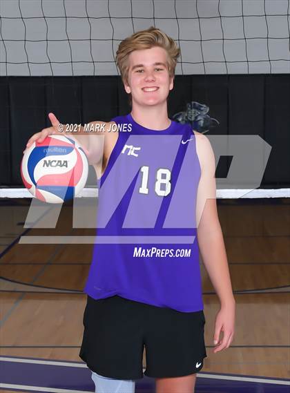 Thumbnail 2 in Northwest Christian - Team Pictures photogallery.
