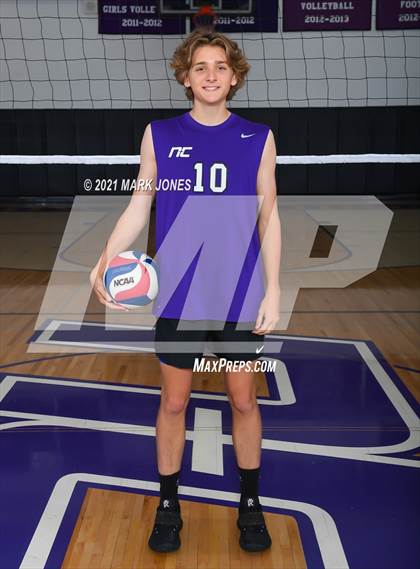 Thumbnail 1 in Northwest Christian - Team Pictures photogallery.