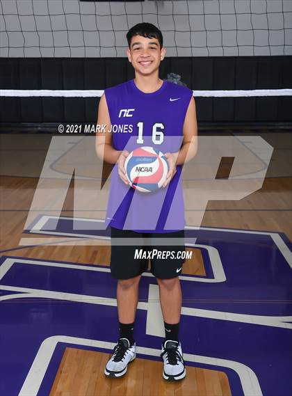 Thumbnail 1 in Northwest Christian - Team Pictures photogallery.
