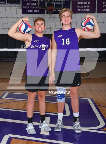 Thumbnail 1 in Northwest Christian - Team Pictures photogallery.