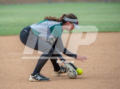 Thumbnail 3 in Mt. Carmel @ Poway photogallery.