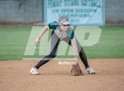 Thumbnail 1 in Mt. Carmel @ Poway photogallery.