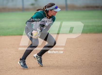 Thumbnail 1 in Mt. Carmel @ Poway photogallery.