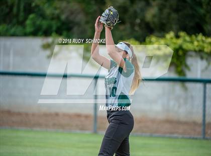 Thumbnail 3 in Mt. Carmel @ Poway photogallery.