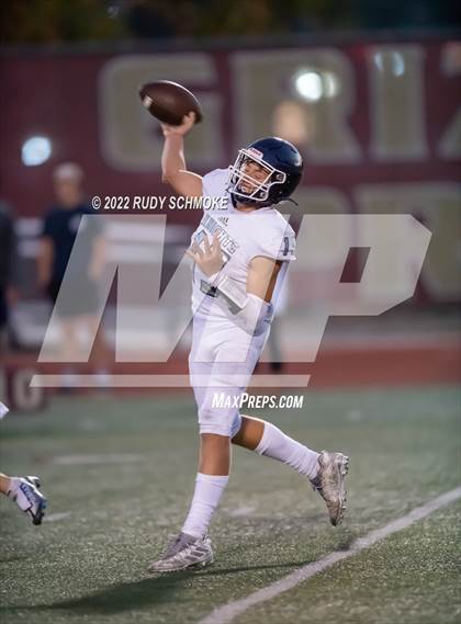 Thumbnail 2 in JV: San Marcos @ Mission Hills (Discovery Bowl) photogallery.