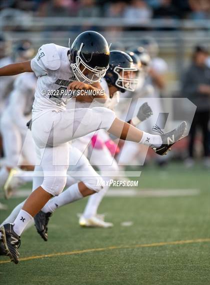 Thumbnail 2 in JV: San Marcos @ Mission Hills (Discovery Bowl) photogallery.