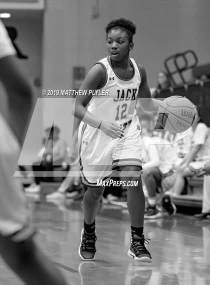 Thumbnail 2 in New Hanover @ Jack Britt photogallery.
