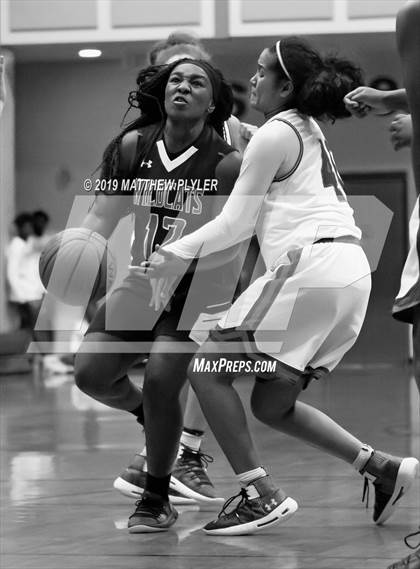 Thumbnail 1 in New Hanover @ Jack Britt photogallery.