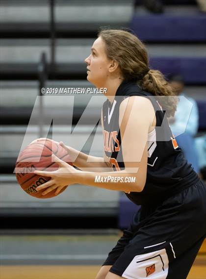 Thumbnail 1 in New Hanover @ Jack Britt photogallery.