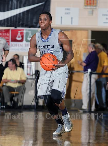 Thumbnail 3 in  Lincoln vs. Wheeler (City of Palms Classic) photogallery.