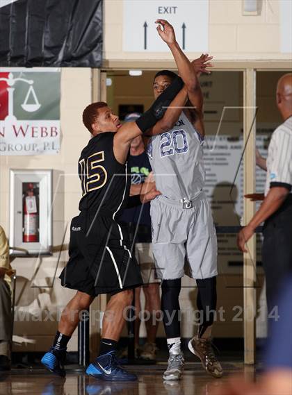 Thumbnail 2 in  Lincoln vs. Wheeler (City of Palms Classic) photogallery.