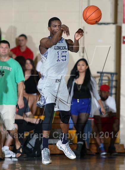 Thumbnail 2 in  Lincoln vs. Wheeler (City of Palms Classic) photogallery.