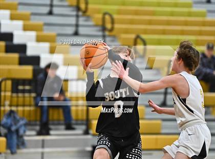 Thumbnail 2 in Pueblo South vs Green Mountain photogallery.