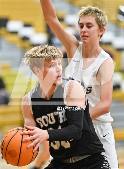 Thumbnail 3 in Pueblo South vs Green Mountain photogallery.