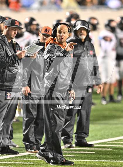 Thumbnail 1 in Harding Academy vs. Malvern (AAA 4A State Final) photogallery.