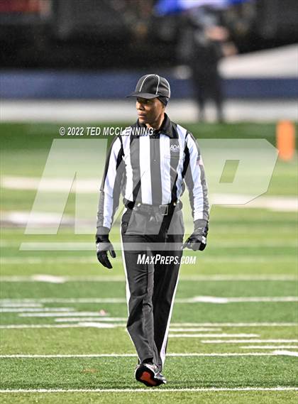 Thumbnail 2 in Harding Academy vs. Malvern (AAA 4A State Final) photogallery.