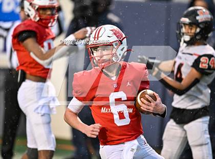 Thumbnail 2 in Harding Academy vs. Malvern (AAA 4A State Final) photogallery.