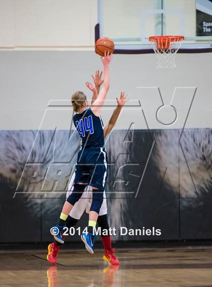 Thumbnail 2 in Sierra vs. Legend (Douglas County Tournament) photogallery.