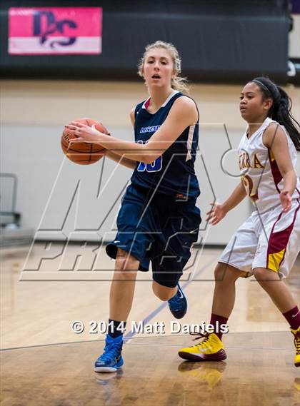 Thumbnail 2 in Sierra vs. Legend (Douglas County Tournament) photogallery.