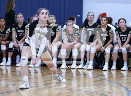 Thumbnail 1 in Mater Lakes Academy vs. Buchholz photogallery.