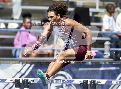 Thumbnail 3 in Bob Hayes Invitational (400M Hurdles) photogallery.