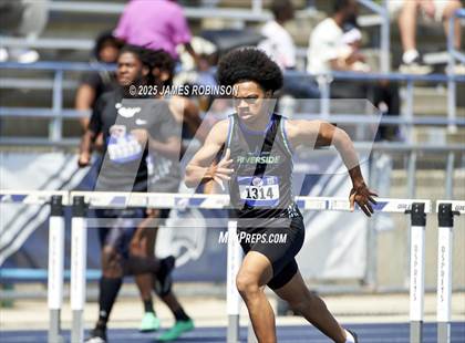 Thumbnail 3 in Bob Hayes Invitational (400M Hurdles) photogallery.