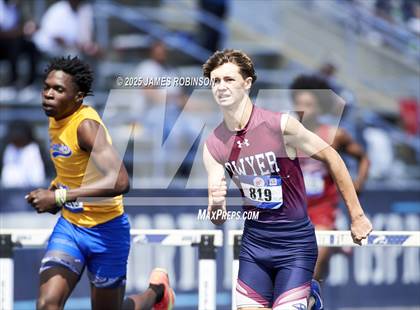 Thumbnail 1 in Bob Hayes Invitational (400M Hurdles) photogallery.