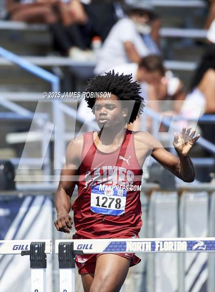 Thumbnail 1 in Bob Hayes Invitational (400M Hurdles) photogallery.