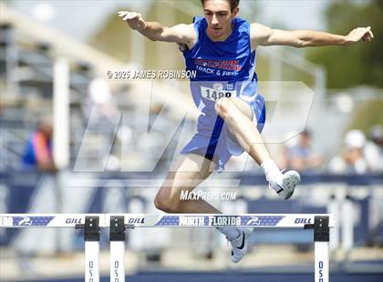 Thumbnail 3 in Bob Hayes Invitational (400M Hurdles) photogallery.