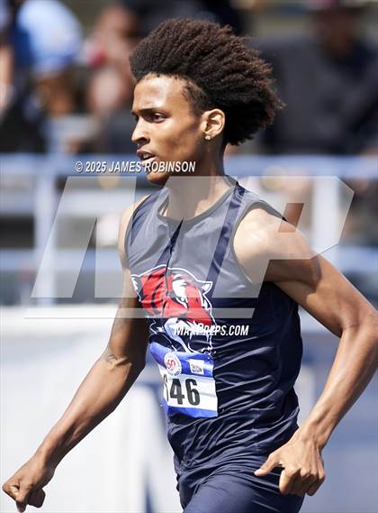 Thumbnail 1 in Bob Hayes Invitational (400M Hurdles) photogallery.