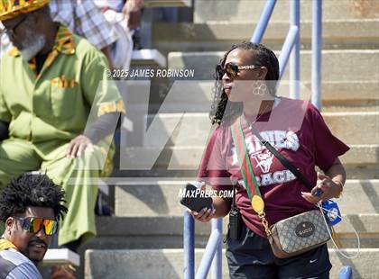 Thumbnail 2 in Bob Hayes Invitational (400M Hurdles) photogallery.