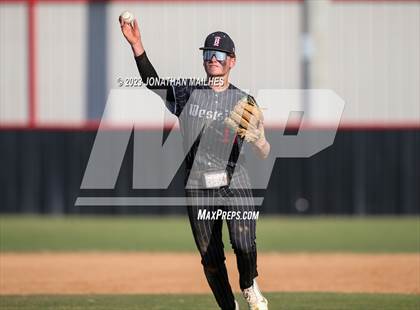 Thumbnail 1 in Plaquemine @ Brusly photogallery.