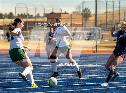 Thumbnail 1 in Legend vs Smoky Hill photogallery.