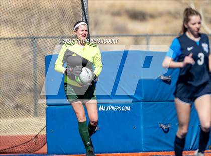Thumbnail 3 in Legend vs Smoky Hill photogallery.