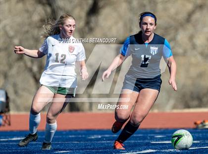 Thumbnail 2 in Legend vs Smoky Hill photogallery.
