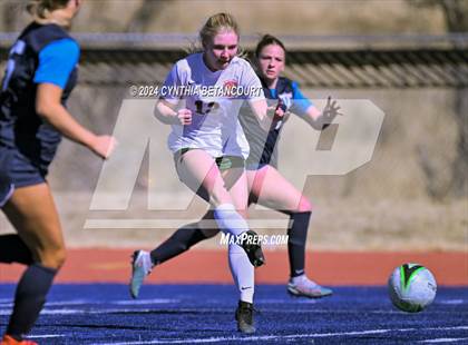Thumbnail 3 in Legend vs Smoky Hill photogallery.