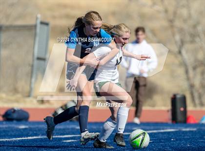 Thumbnail 2 in Legend vs Smoky Hill photogallery.