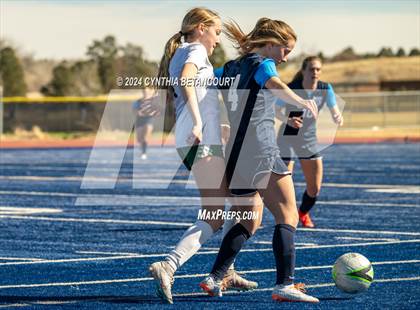 Thumbnail 3 in Legend vs Smoky Hill photogallery.