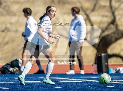 Thumbnail 2 in Legend vs Smoky Hill photogallery.