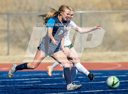 Thumbnail 3 in Legend vs Smoky Hill photogallery.