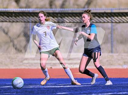 Thumbnail 3 in Legend vs Smoky Hill photogallery.