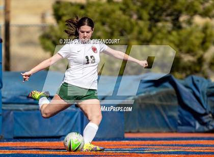 Thumbnail 3 in Legend vs Smoky Hill photogallery.