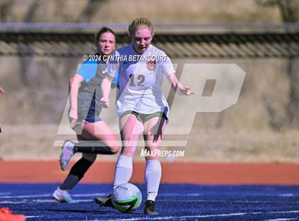 Thumbnail 3 in Legend vs Smoky Hill photogallery.